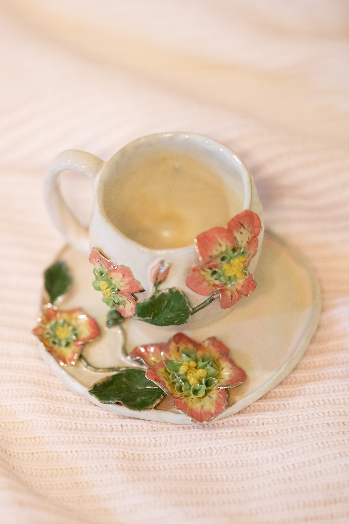 Filiżanka "Srebrny Ciemiernik" - obrazek 2