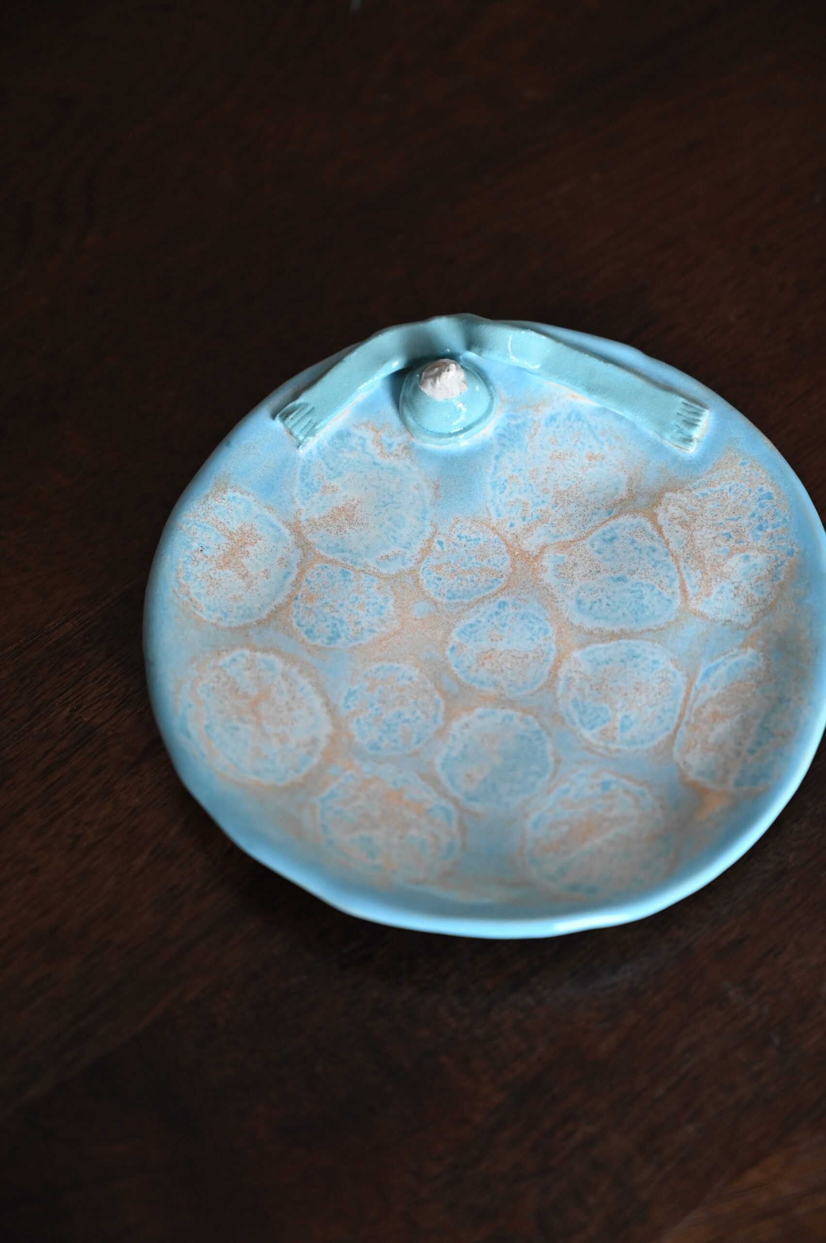 Filiżanka „Żaba na łyżwach” - obrazek 2